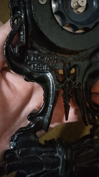 Каминные часы Касли.