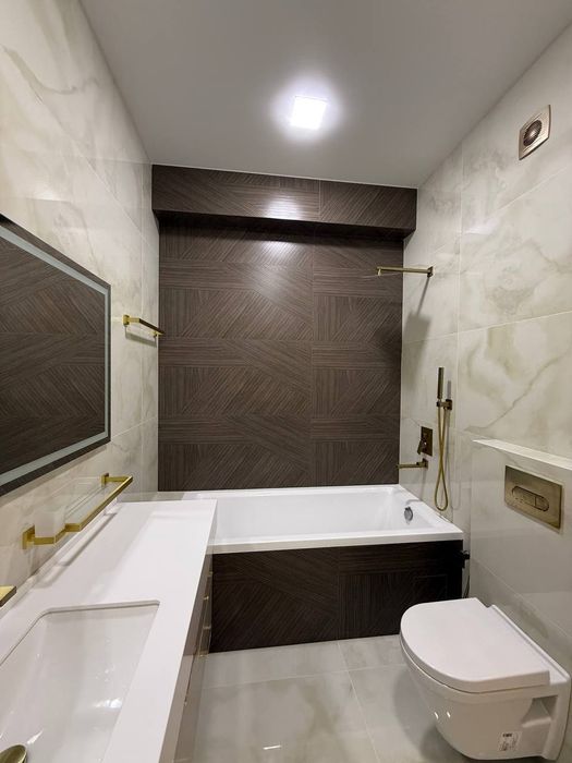 Продается 4х ком квартира, ЖК Империал, ор-р: гостиница Россия, 110 м²