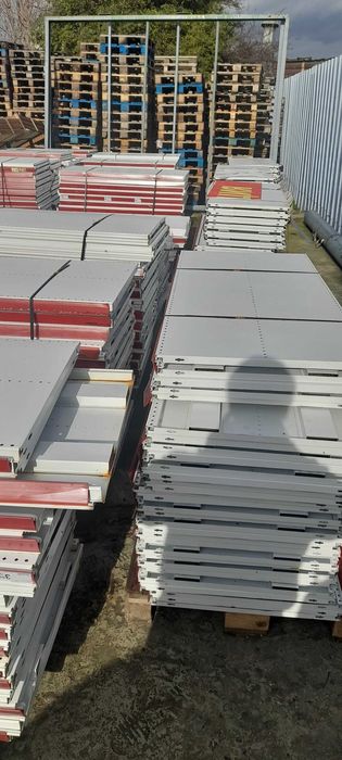 метални плоскости за стилажи, щандове за плодове и зеленчуци