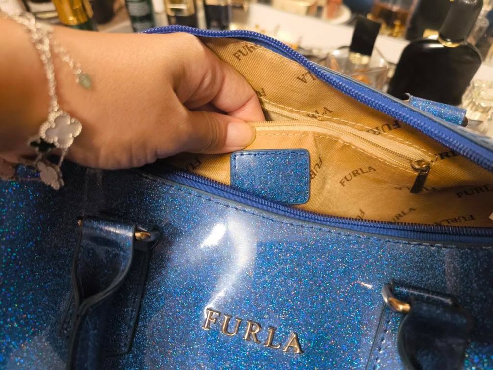 FURLA - нова чанта, оригинална!