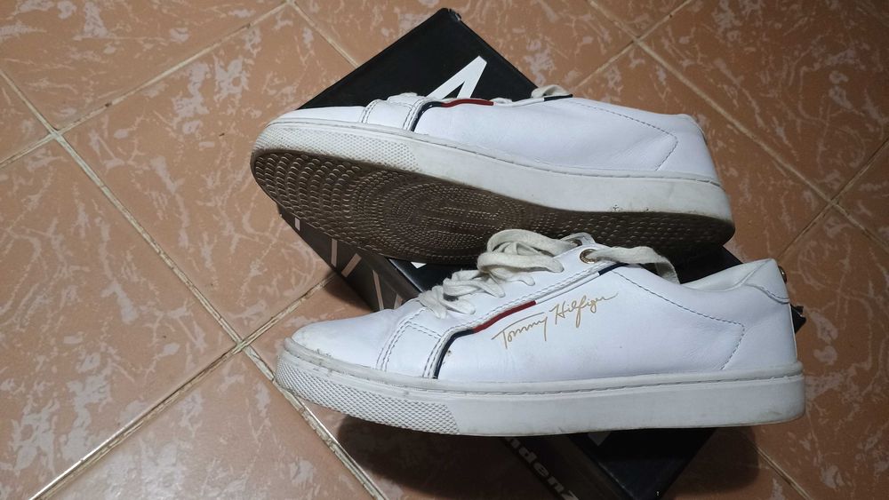 Tommy Hilfiger кецове