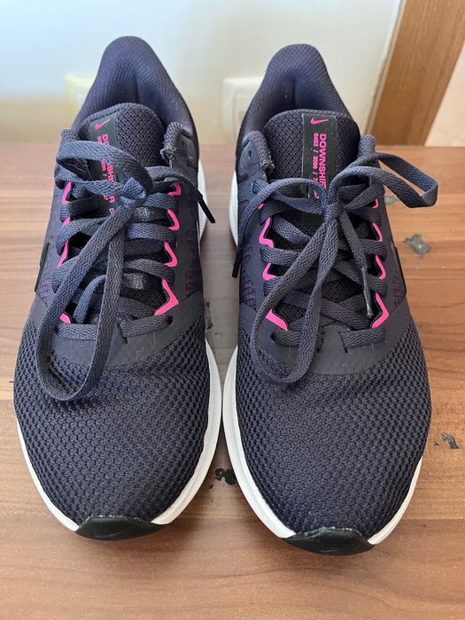 Дамски маратонки Nike