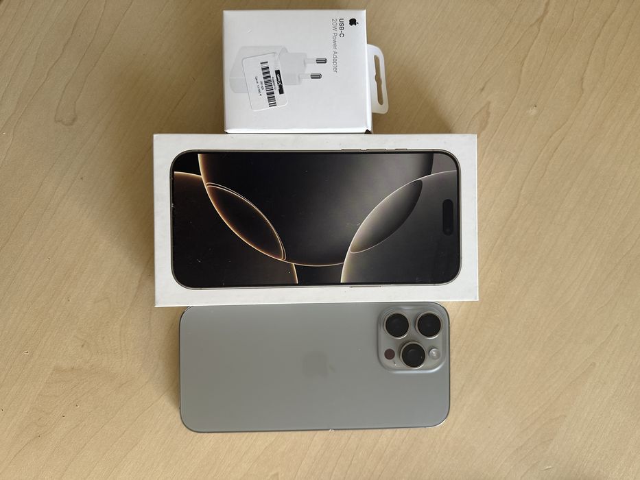 Продоется iphone 16 pro max 256 gb