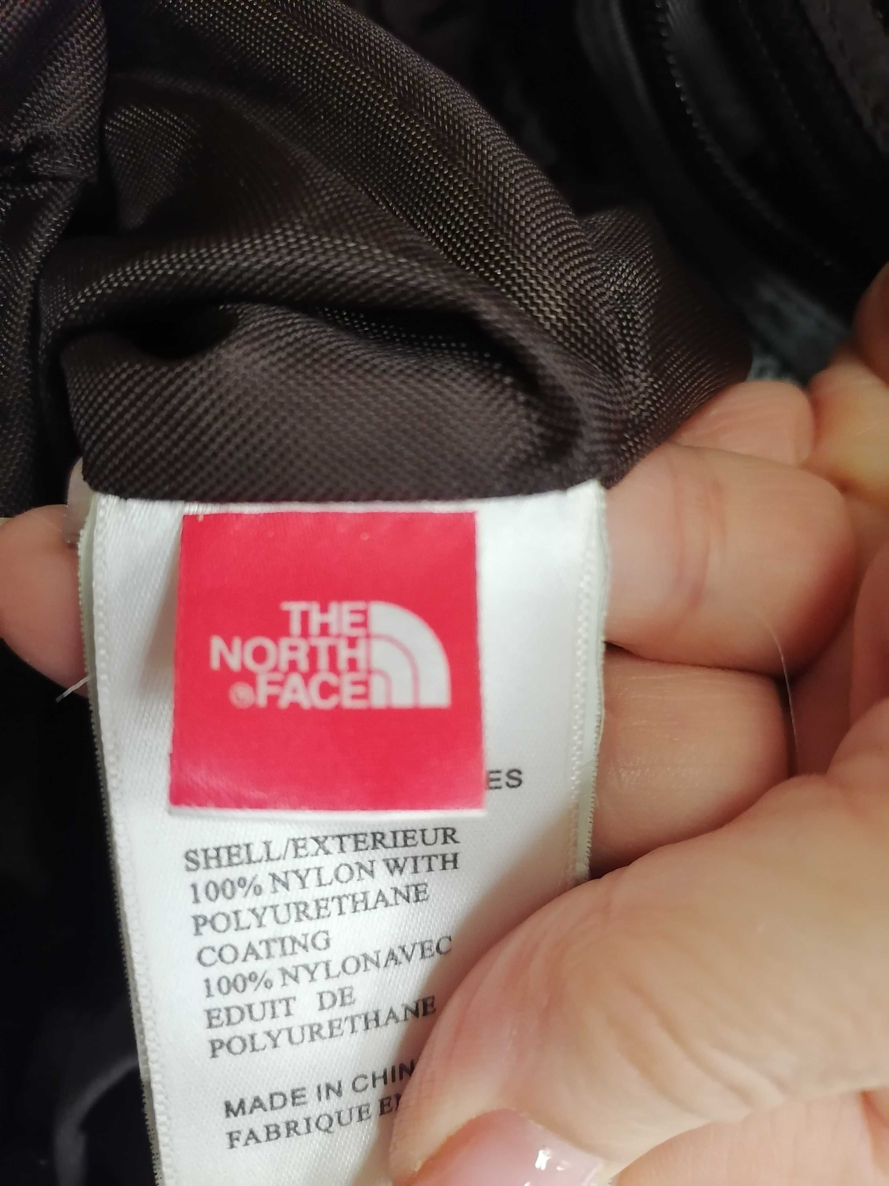 Дамска спортна чанта THE NORTH FASE