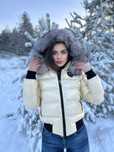 Дамско зимно яке с естествен косъм