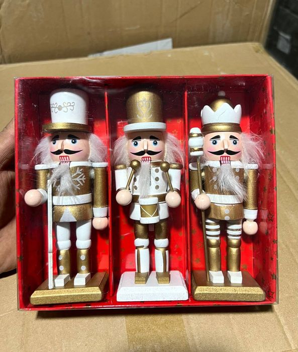 Щелкунчик игрушка