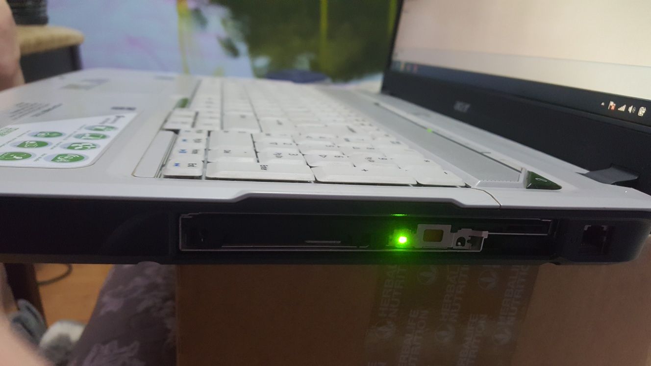 Laptop Acer aspire 7720zg