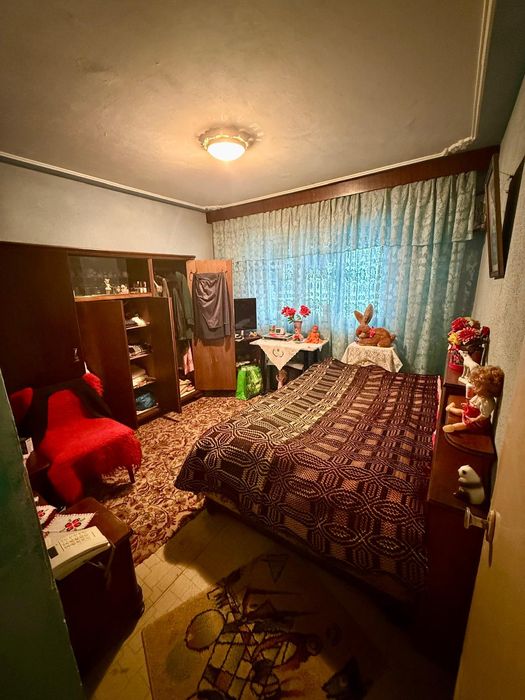 Apartament 3 camere la parter Dancu