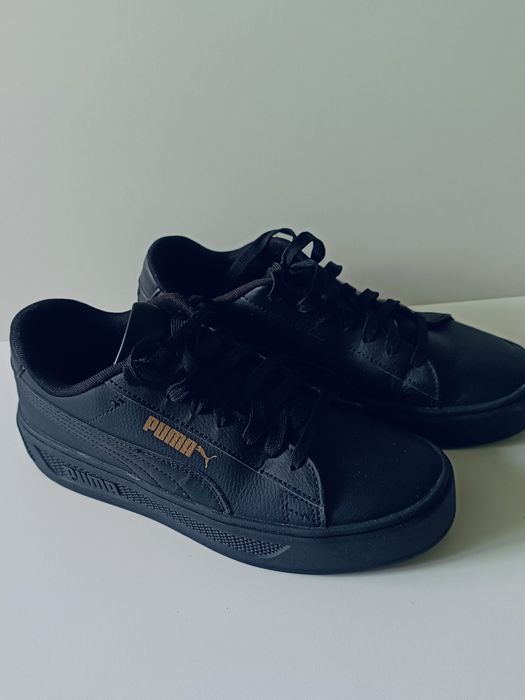 Adidasi Puma mărimea 40