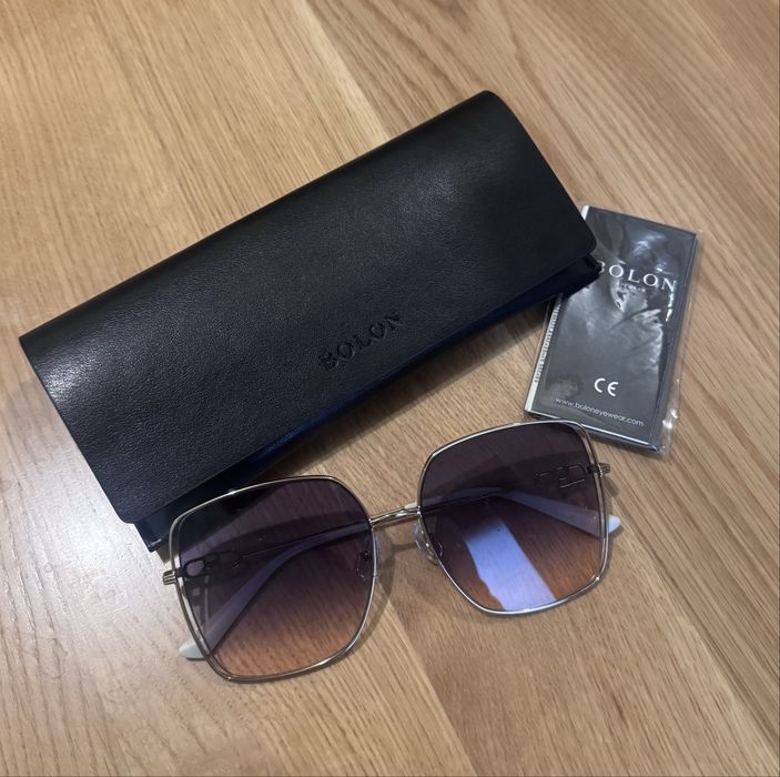 Ochelari de soare noi