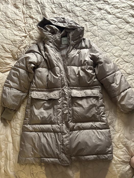 Продам зимние куртки, по 5000 каждая, состояние новое