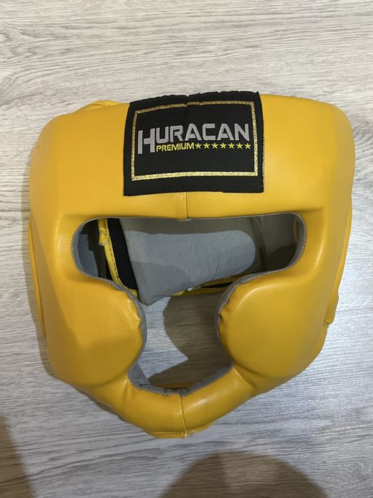боксерский шлем huracan