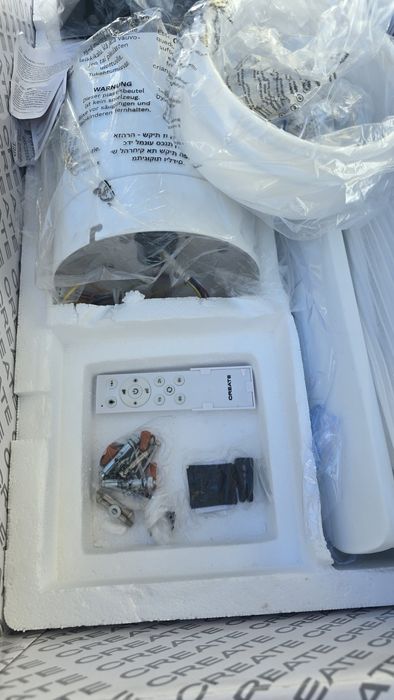 Ventilator tavan cu lumina si telecomanda