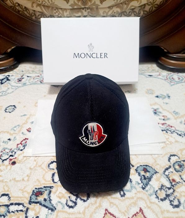 Бейсболка Кепка MONCLER, новая