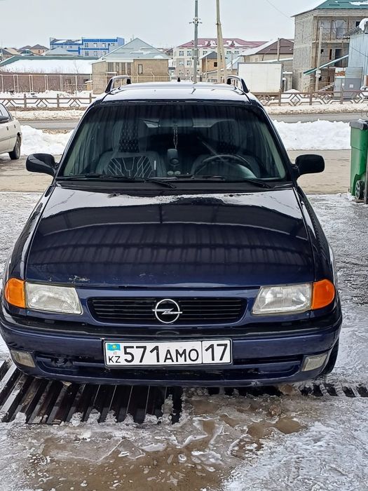 Опел Опель астра 1.6 1997 ж газ  бензин на ходу журып түр 1 млн 400 мы