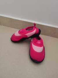 Бебешки розови аква обувки за момиче, 20 номер