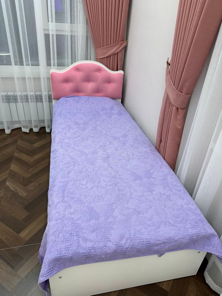 Продам детскую кровать
