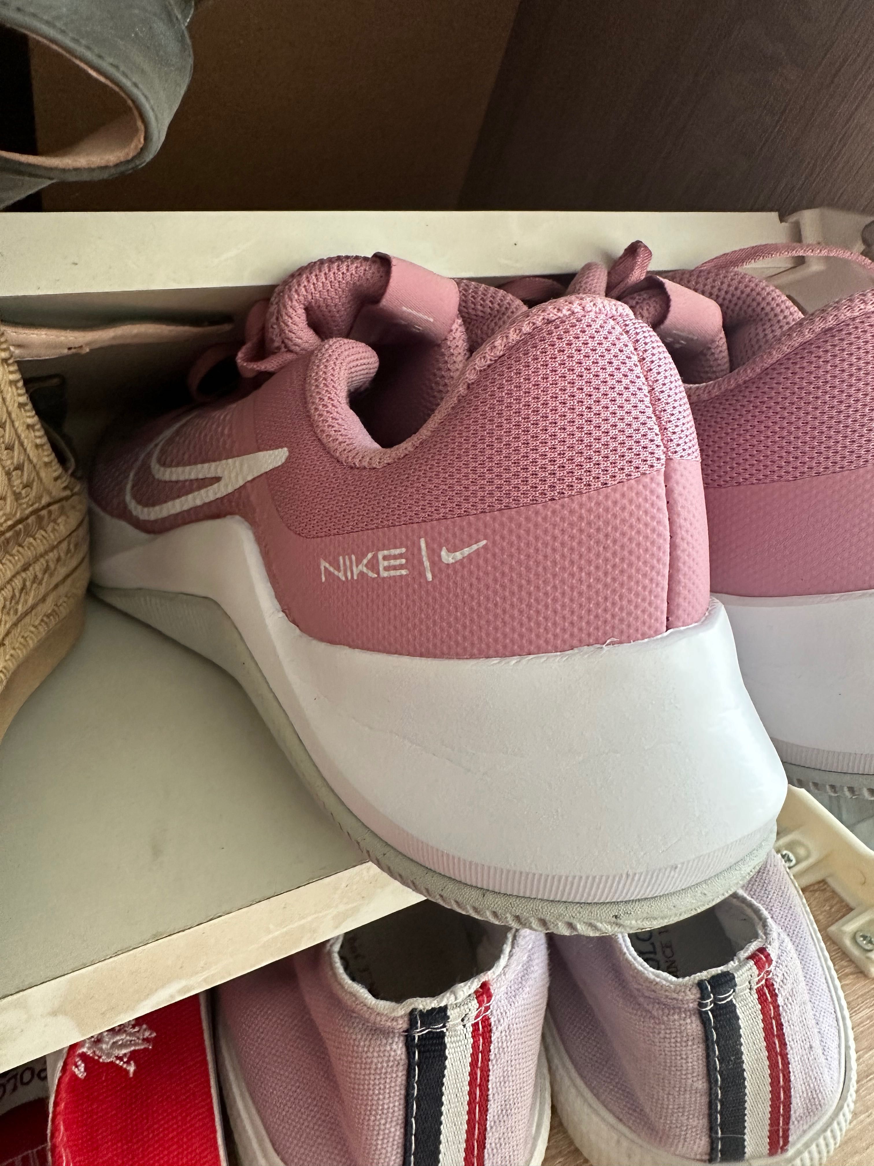 Дамски маратонки Nike mc trainer номер 39