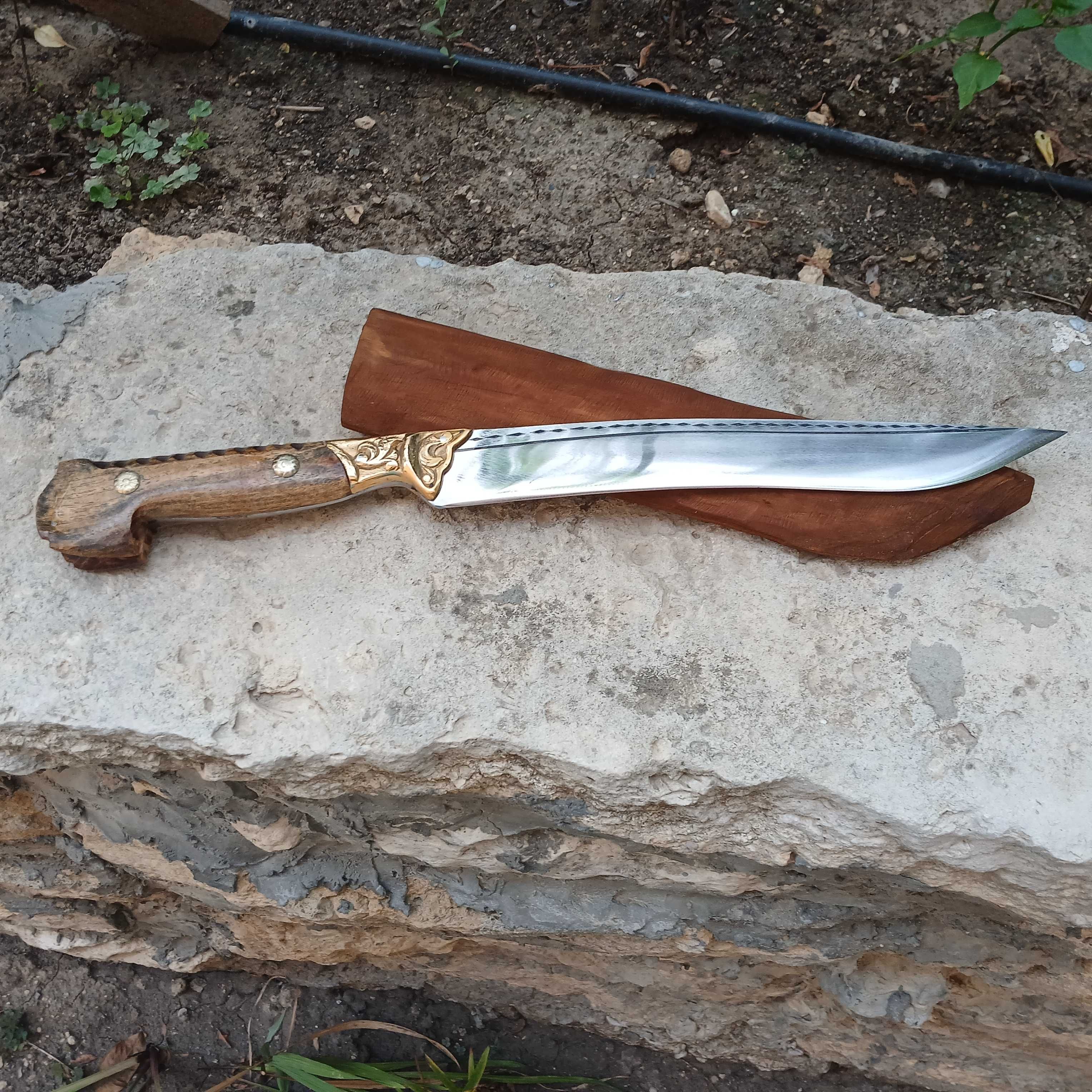 Каракулак, Овчарски Нож, Ятаган