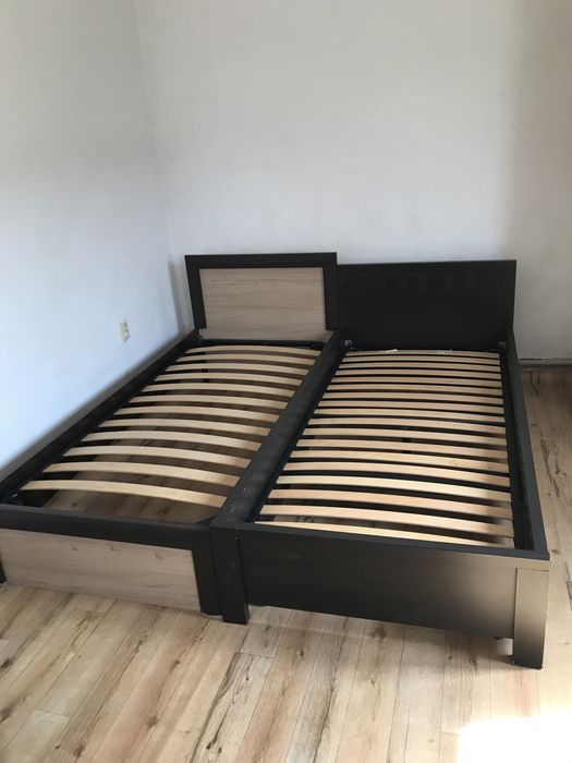 Две односпальные кровати 90 на 200 с ортопед основанием без матрасов