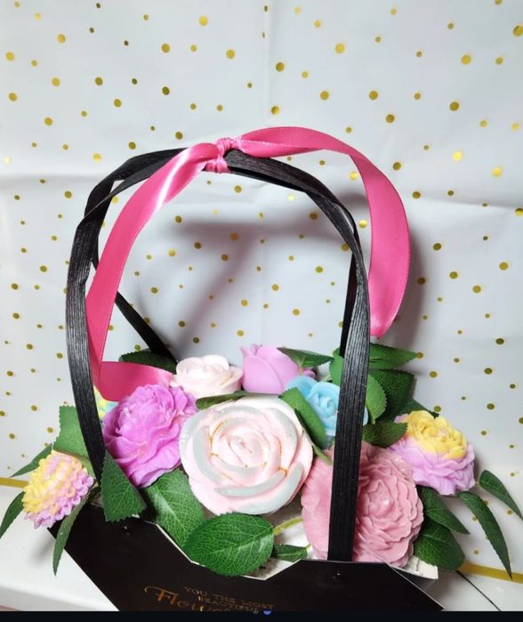 Ръчно изработен восъчен букет