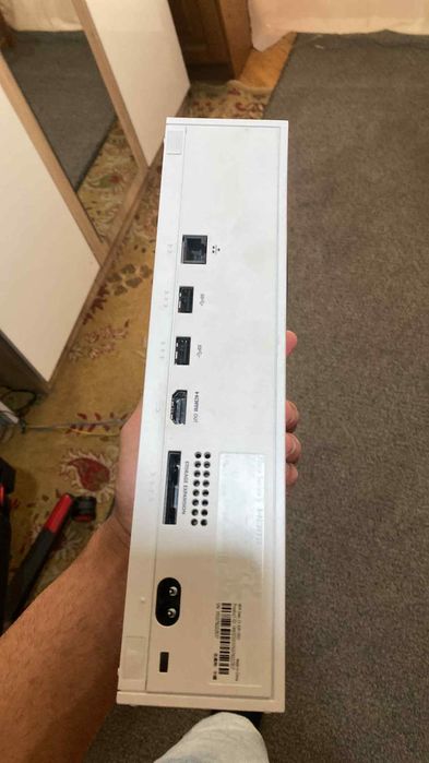 Xbox Series S + 2 controlere + 2 jocuri