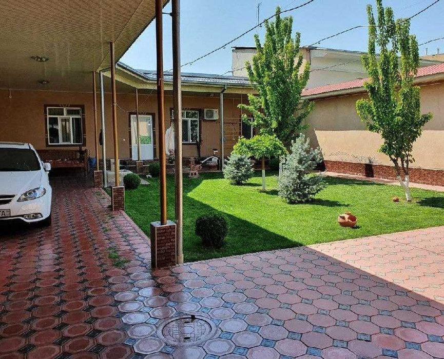 Срочно Uchtepada,Дилкаш кучада,4 сотокли уй сотилади.