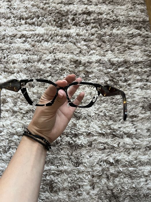 Дамска диоптрична рамка Prada