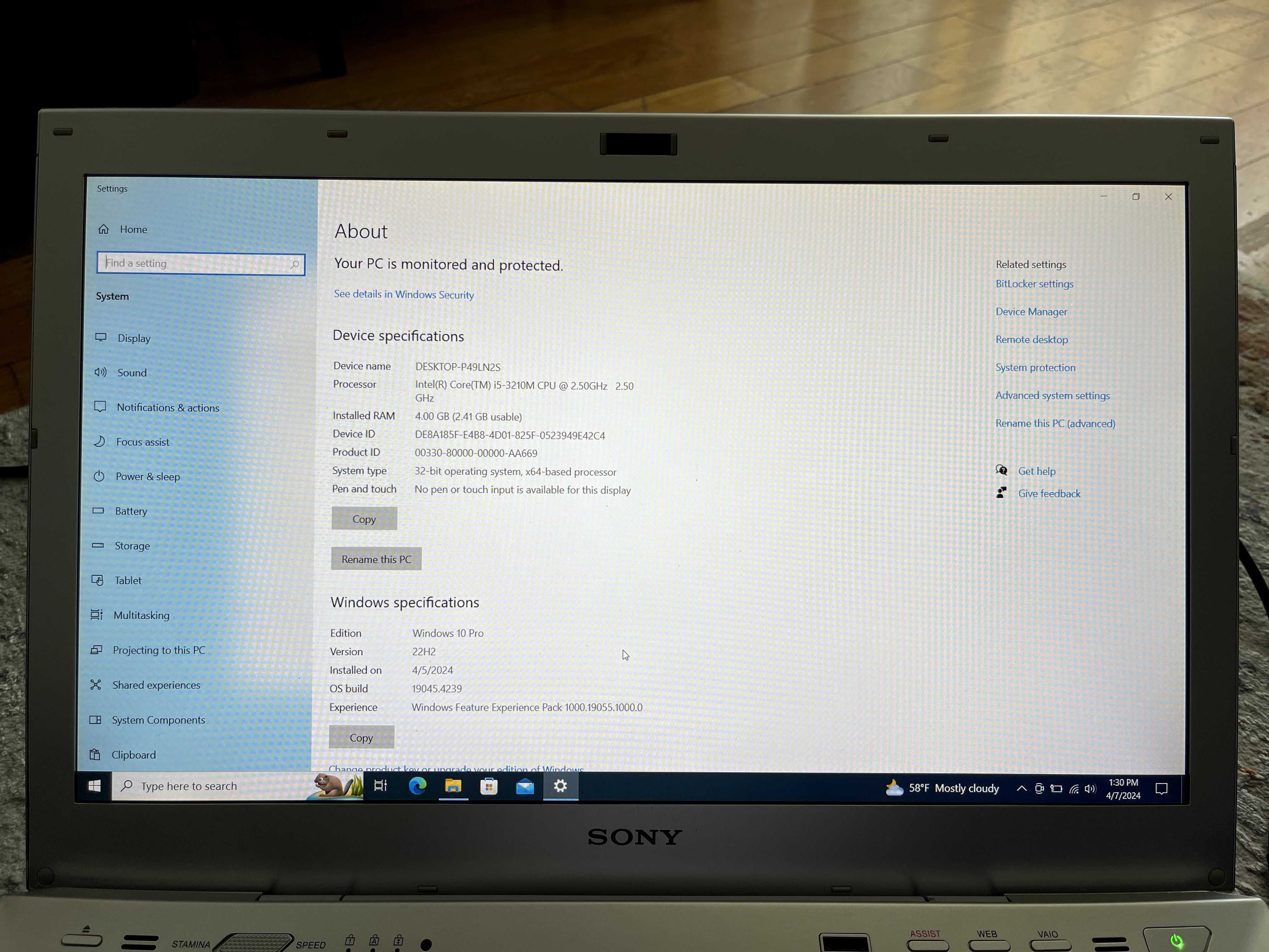 Laptop Sony VAIO 15.5in i5 4GB RAM NVIDIA GT 640M SSD 500GB stare buna