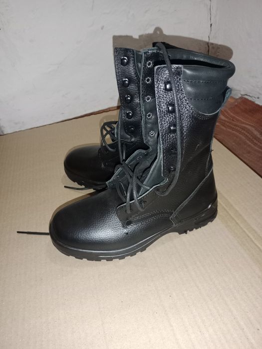 Берцы зимные.40 размер