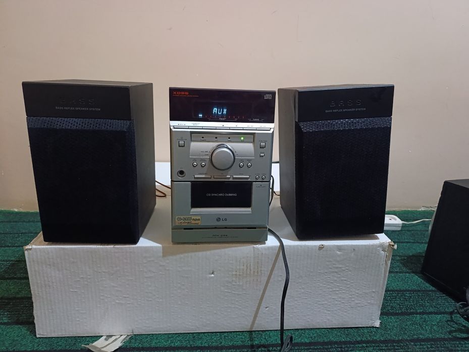 LG muzikalniy sentr original kareyskiy