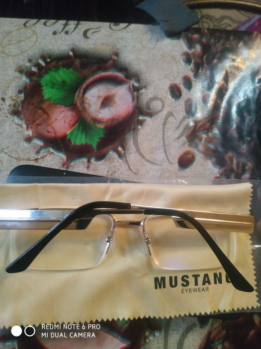 Продаются очки женские для зрения +3 .бренда Mustang