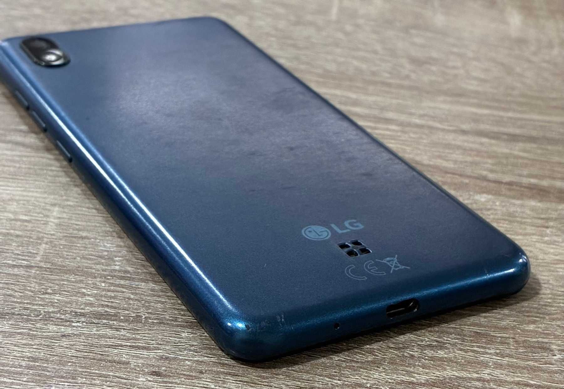 Смартфон LG K20 16гб