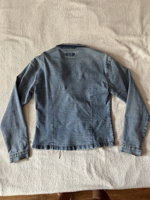 Дамско дънково яке