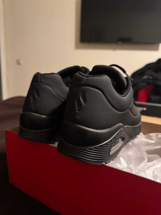 Pantofi sport de piele ecologica Skechers UNO Stand on Air, Adidasi