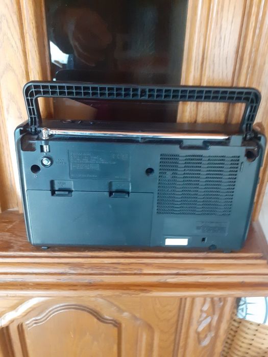 Panasonic model: RF-3700