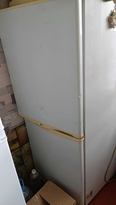 Холодильник, стиральная машина