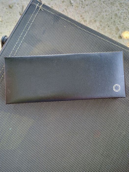 Montblanc Meisterstuck Ultra Black Classique Fountain Pen matte 14K F