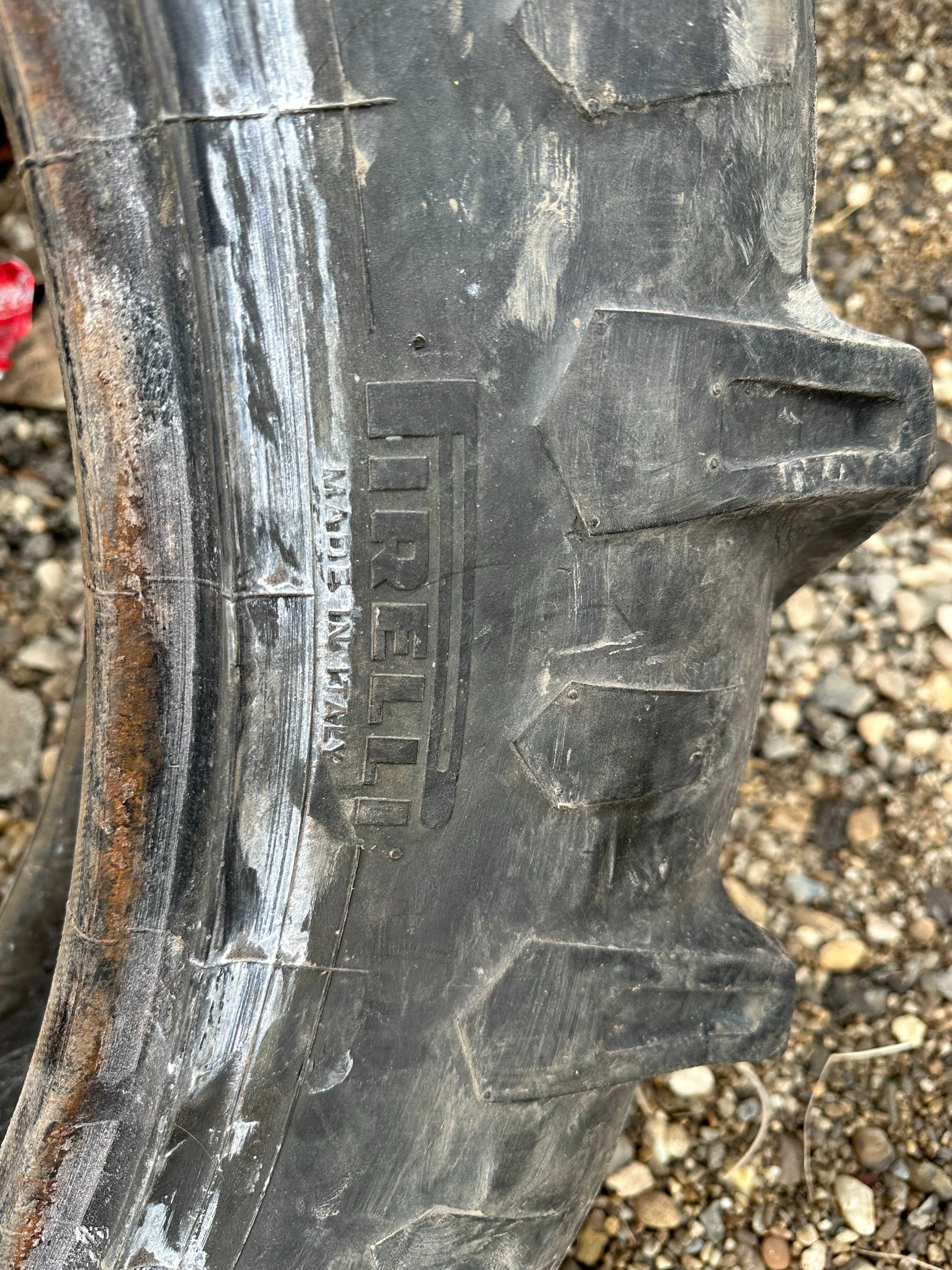 Cauciuc 12.4 R36 Pirelli