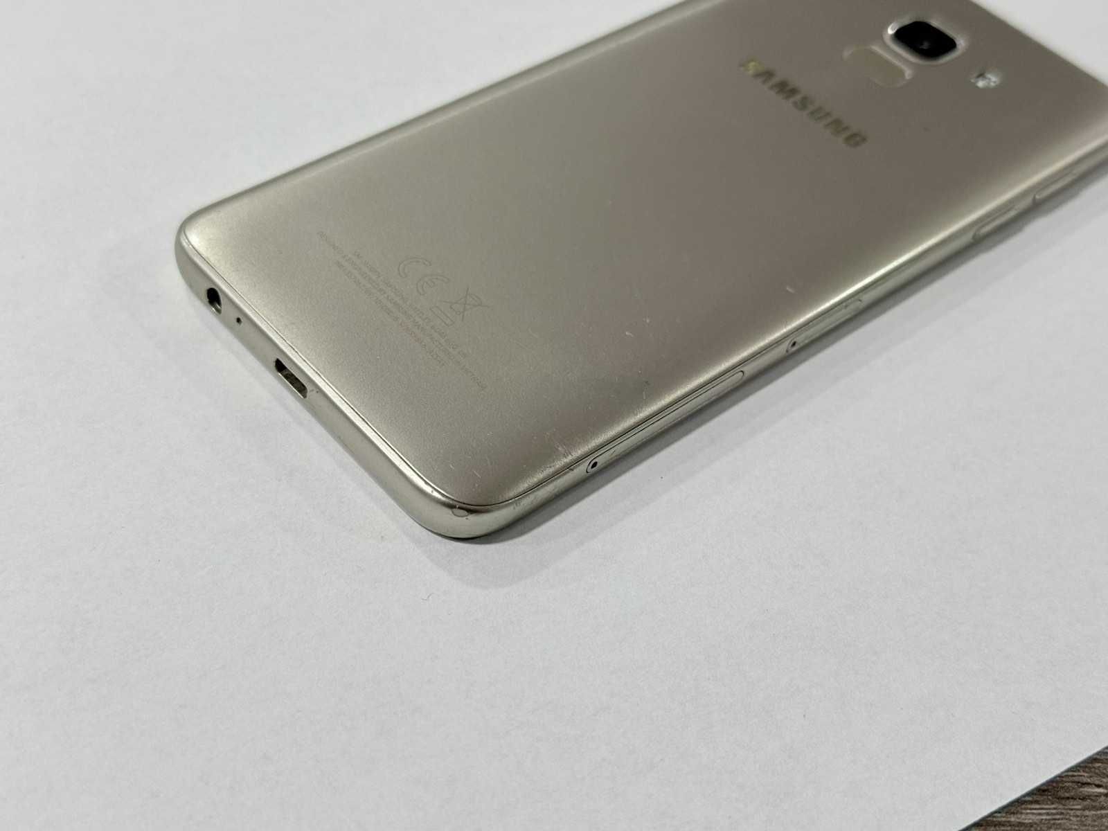 Продавам Samsung J6