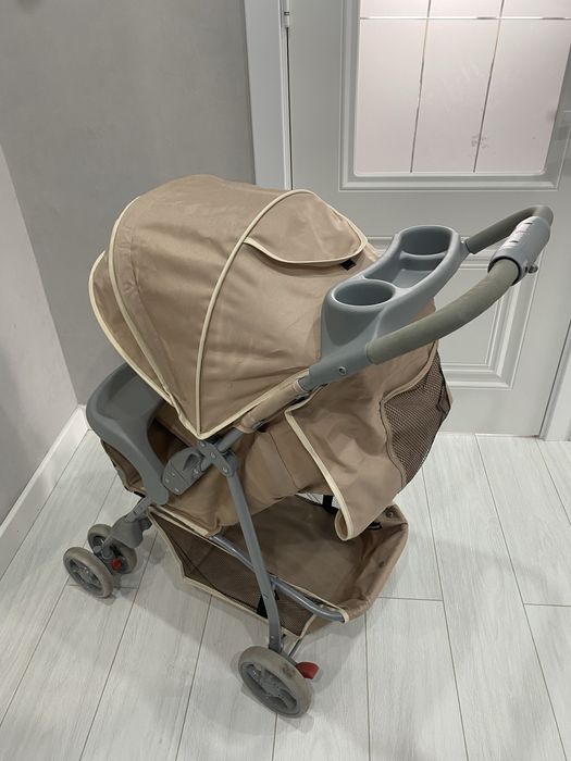 Коляска прогулочная