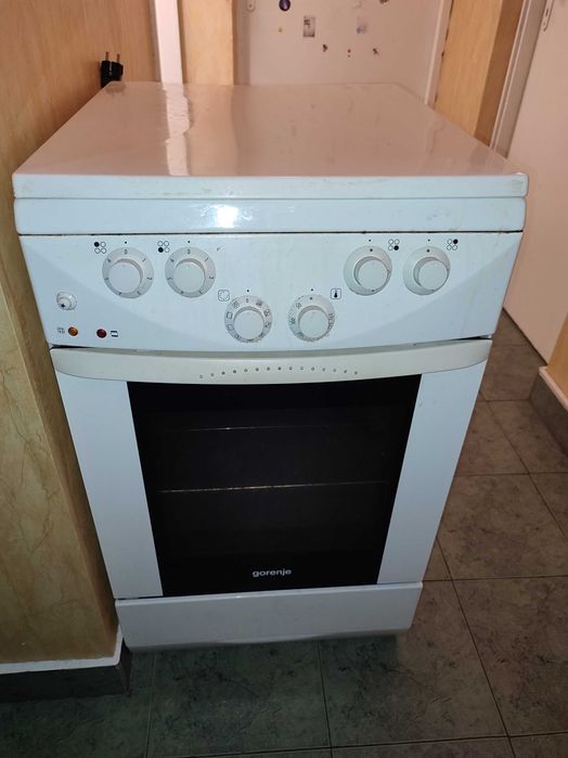 Готварска печка Gorenje K772WD