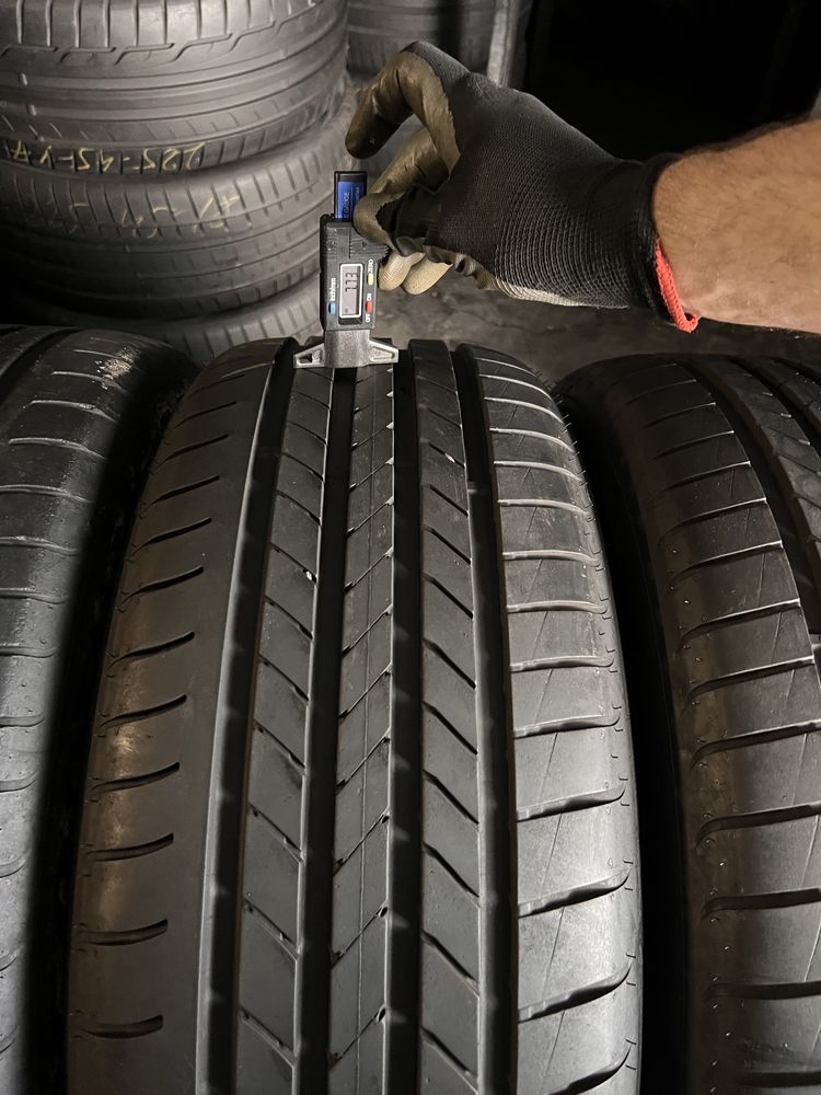4 anvelope vara 235/45/19 , GoodYear , RunFlat , 6-7.5 mm