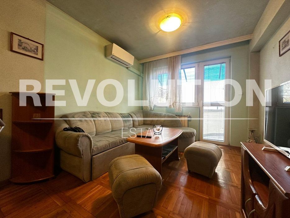 Двустаен апартамент в района на Мараша