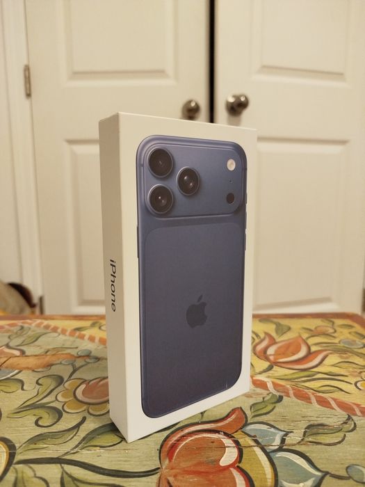 Iphone 17 pro max 512 GB Deep Blue Nou