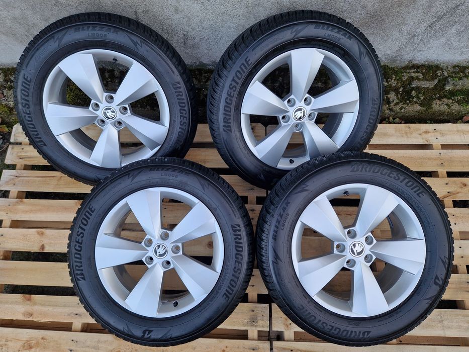 Jante Skoda Kodiaq anvelope iarna 215 65 17 Bridgestone 2023