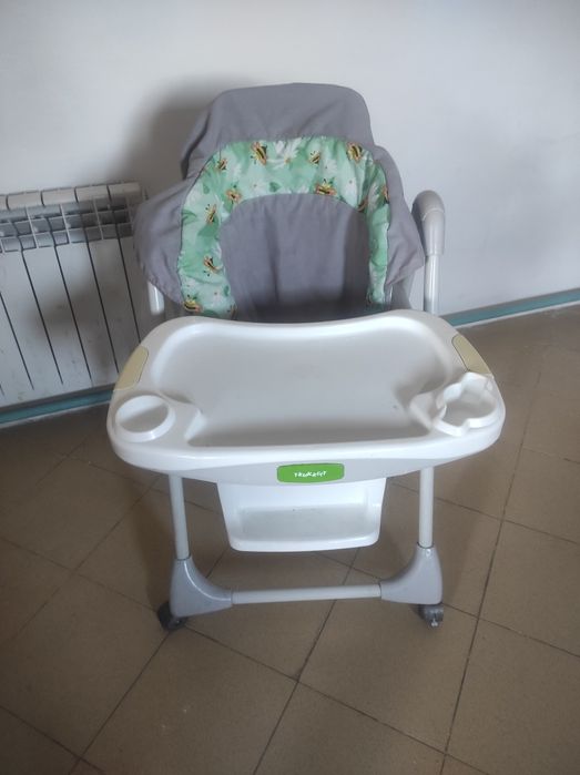 Детский стулчик на колёсиках