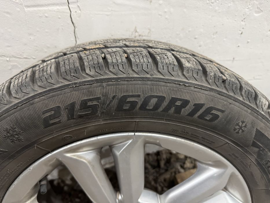 Шины всесезонка 16/60/215