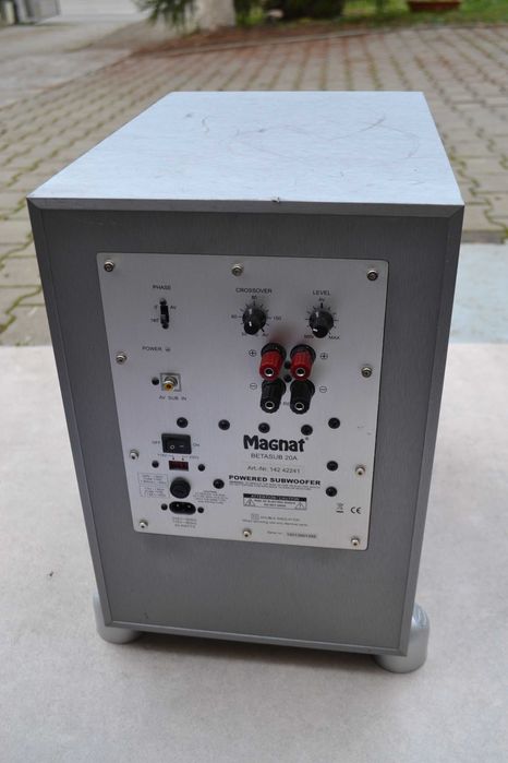 Subwoofer activ Magnat BetaSub 20 A