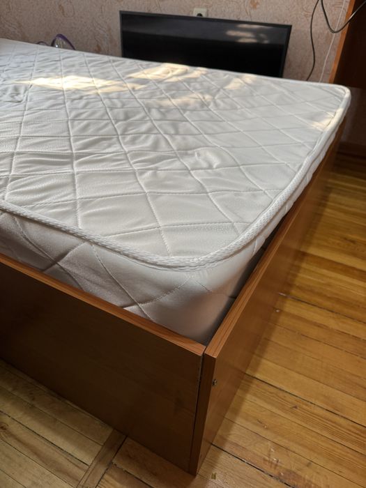 Кровать 120*200 С МАТРАСОМ!Только самовывоз